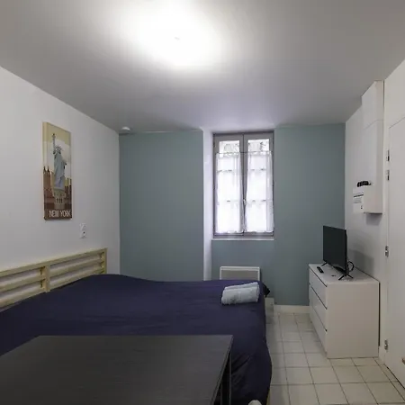 Le P'tit De Centre Apartament